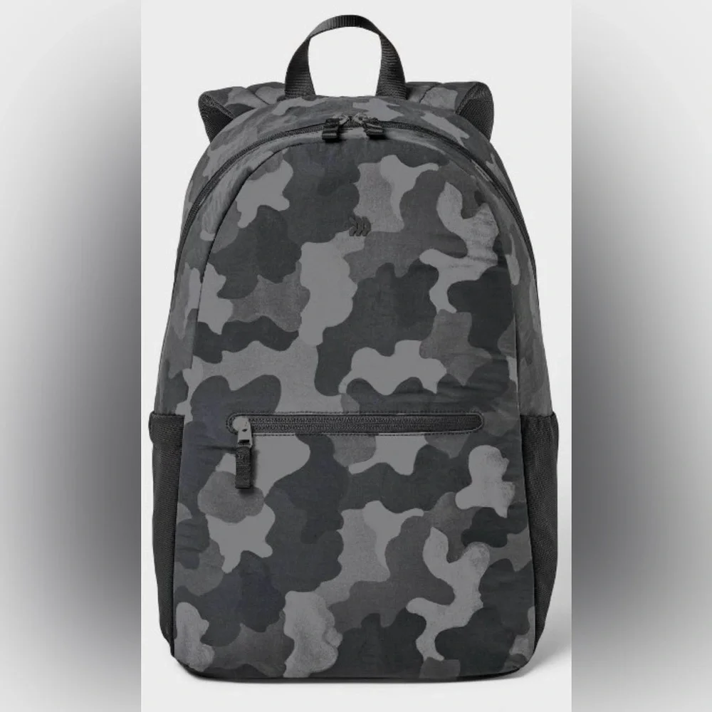 23L Tween Crinkle Backpack - All In Motion™:Classic Camouflage NWT